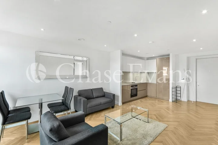 Flat Newington Causeway in Greater London