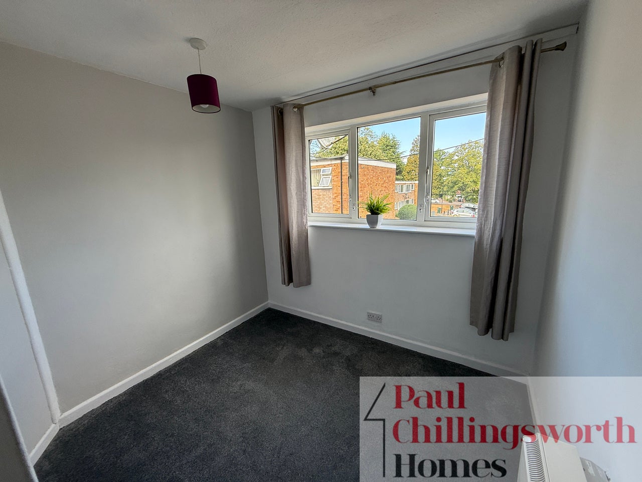 Flat Woodcraft Close in Coventry