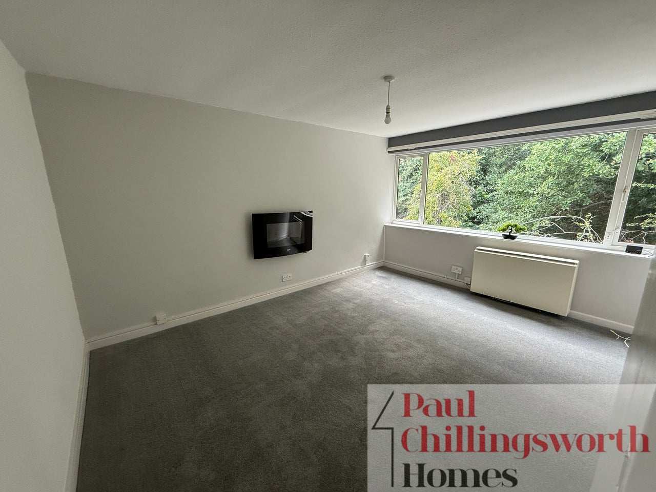 Flat Woodcraft Close in Coventry