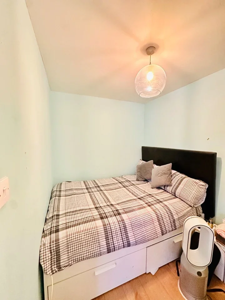 Flat Brockway Close in Greater London