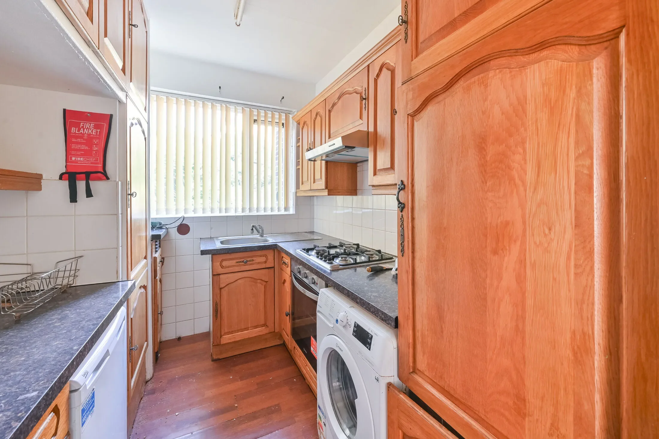 Flat Abbots Park in Greater London