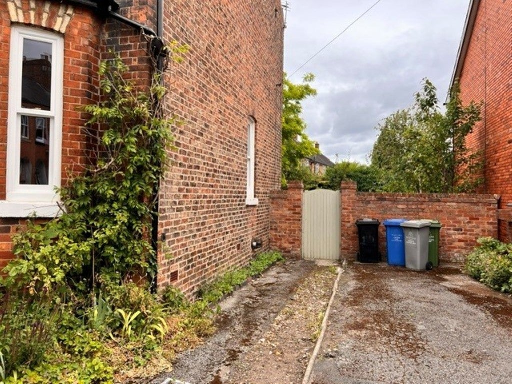 House Harboro Way in Trafford