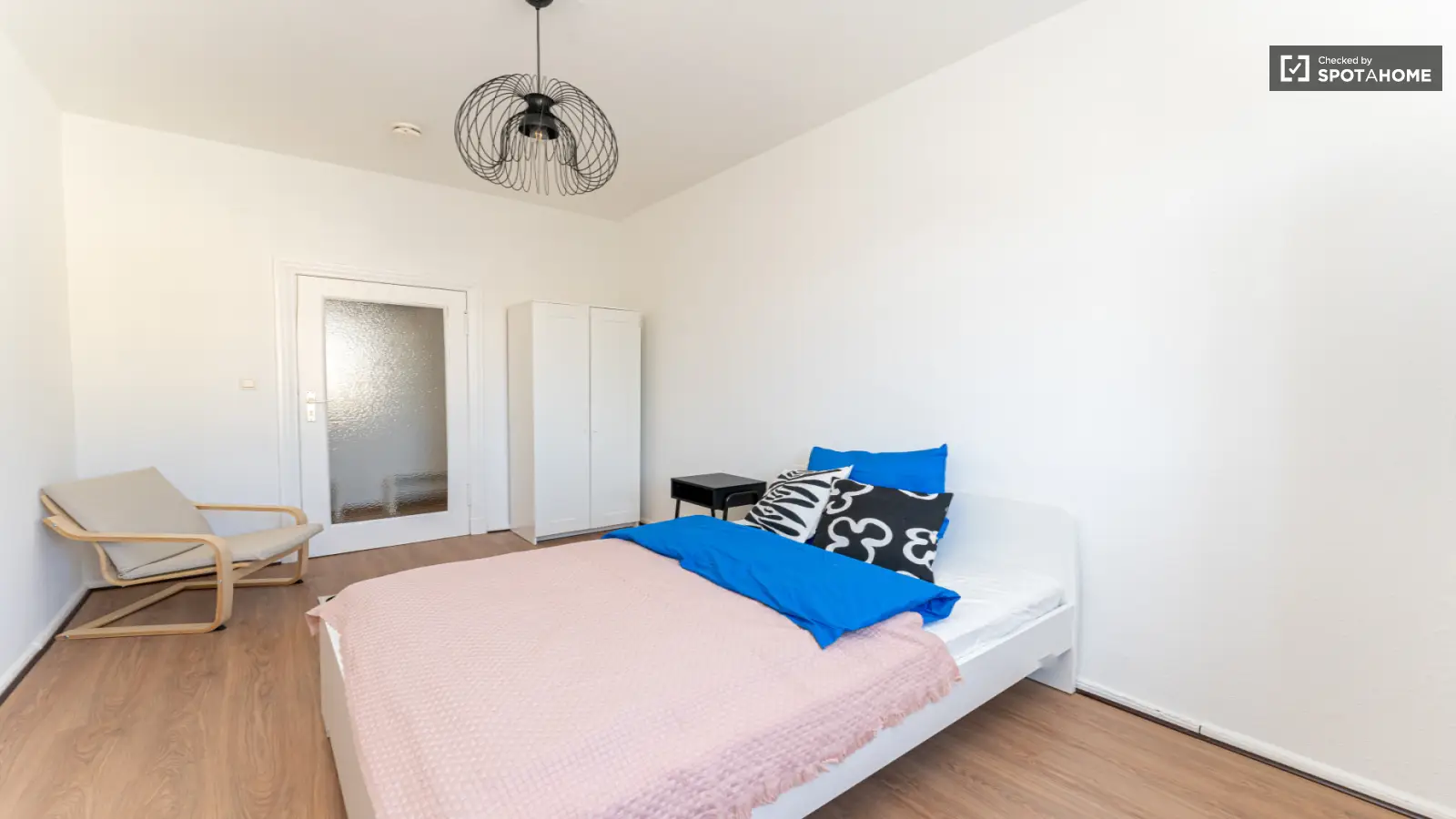 Wohnung Schnellerstraße in Berlin
