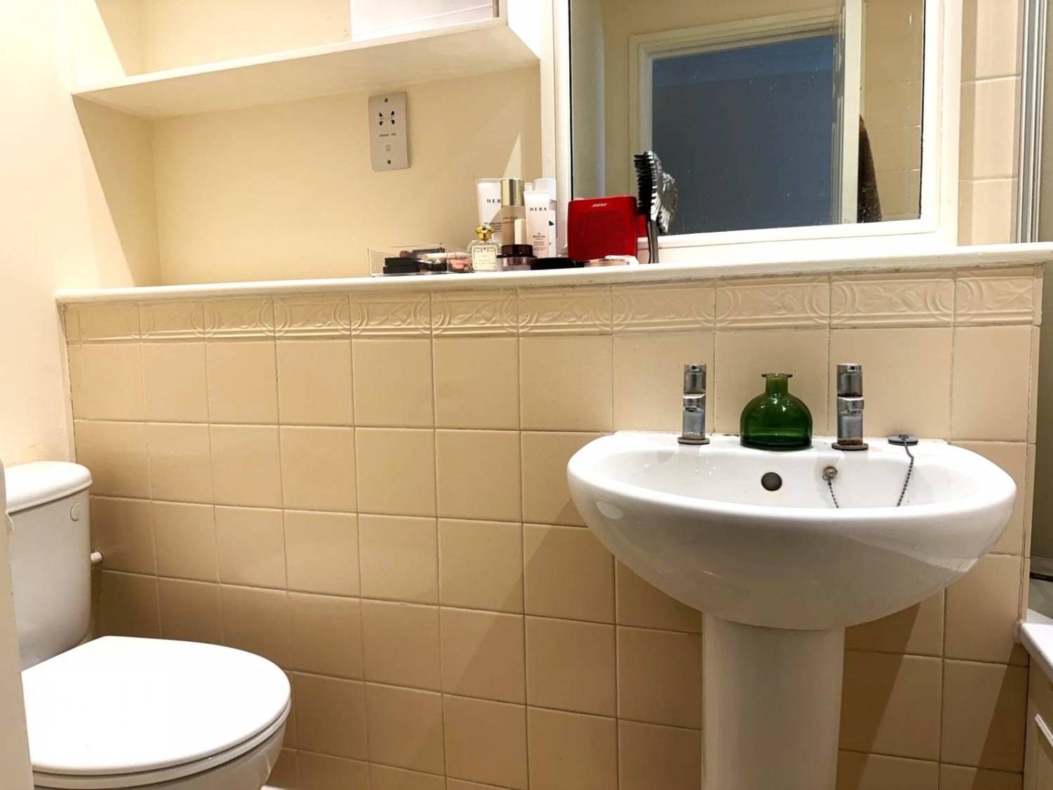 Flat Kinnerton Street in City of Westminster