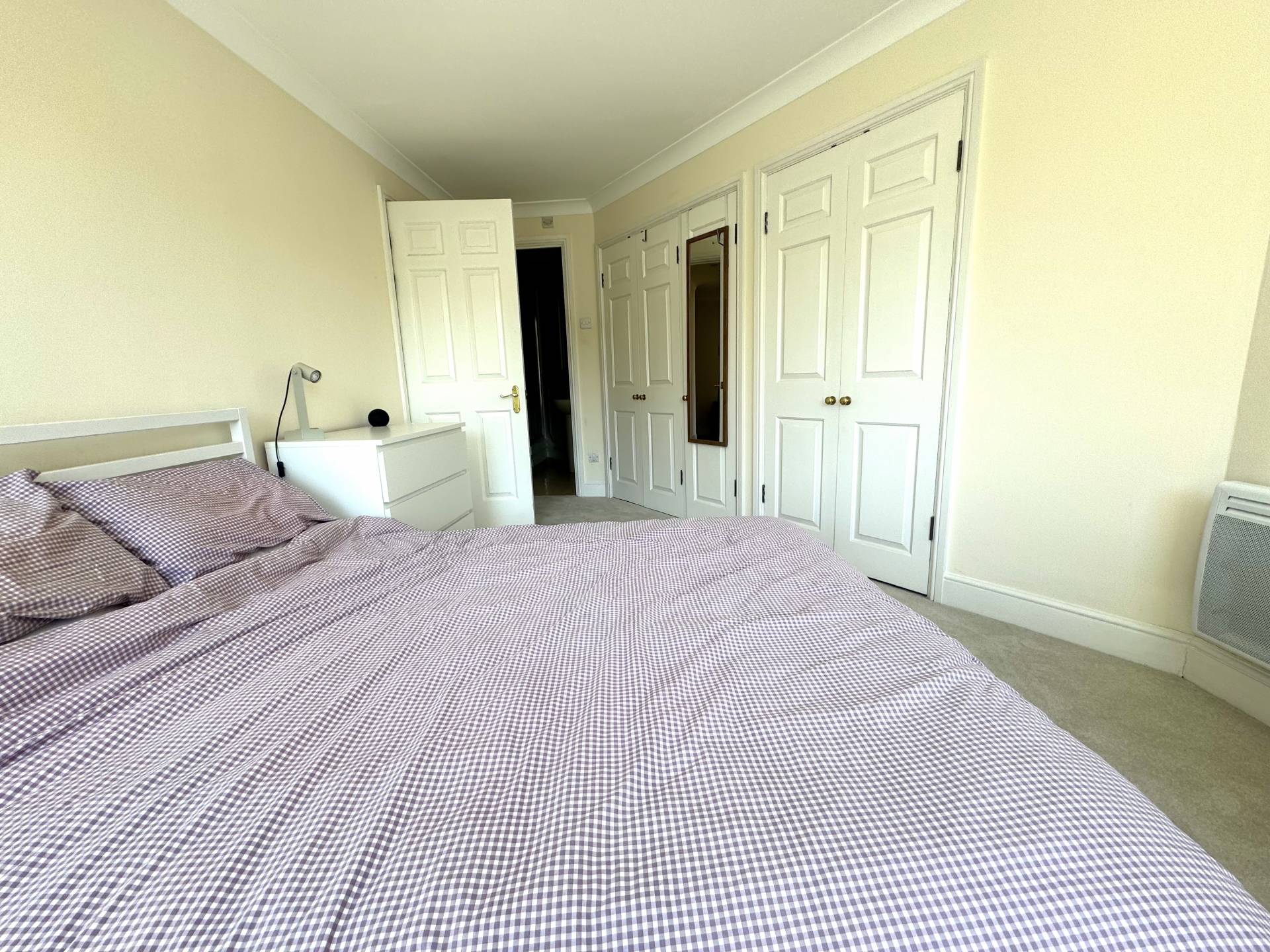 Flat Kinnerton Street in City of Westminster
