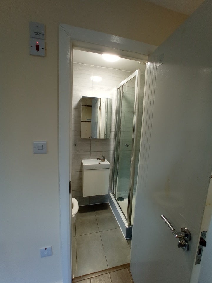 Room Torridon Road in Greater London