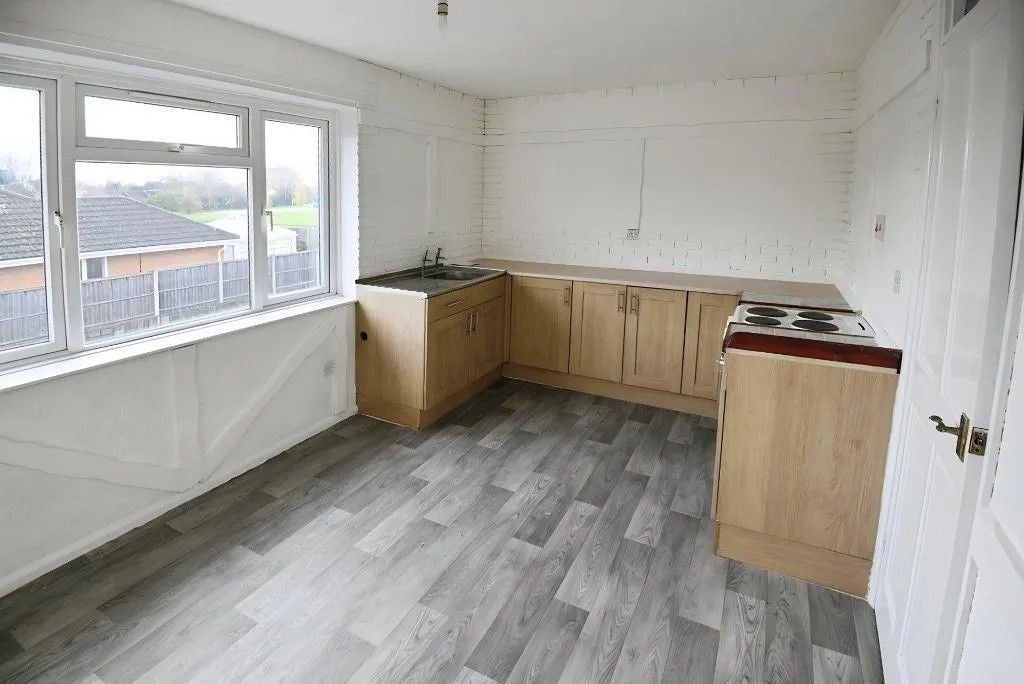 Flat Kinderley Road in Fenland District