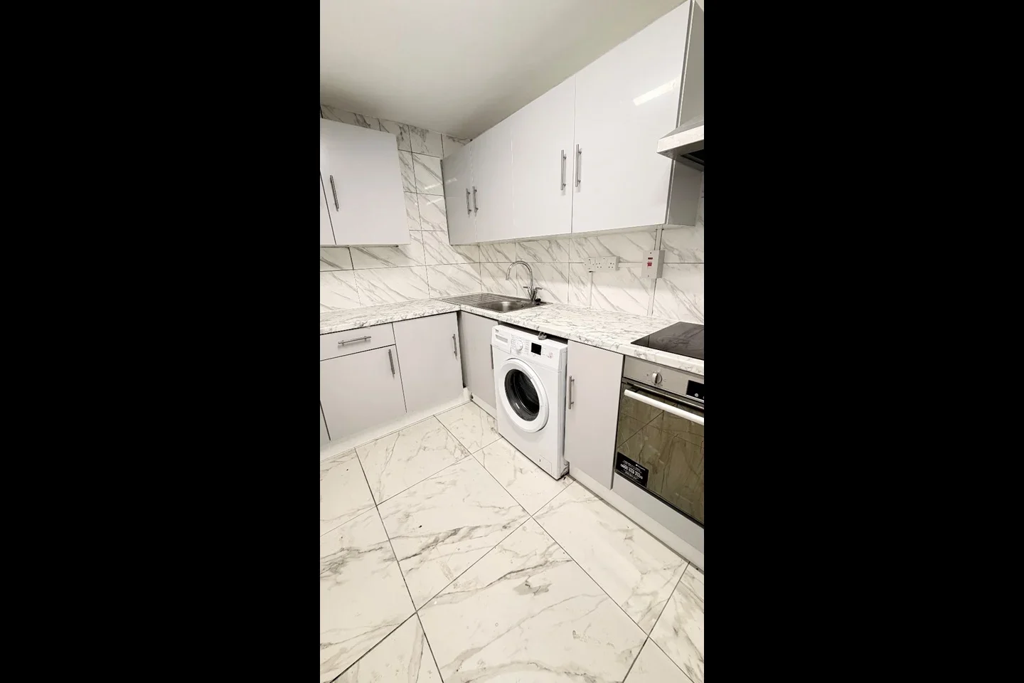 Flat Thurlow Street in Greater London