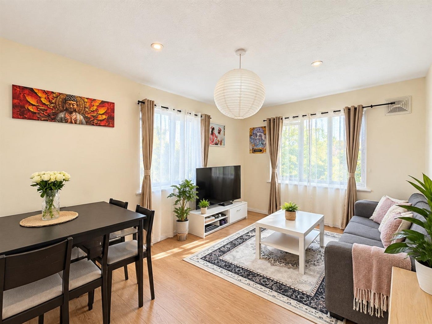 Flat Marchside Close in Greater London