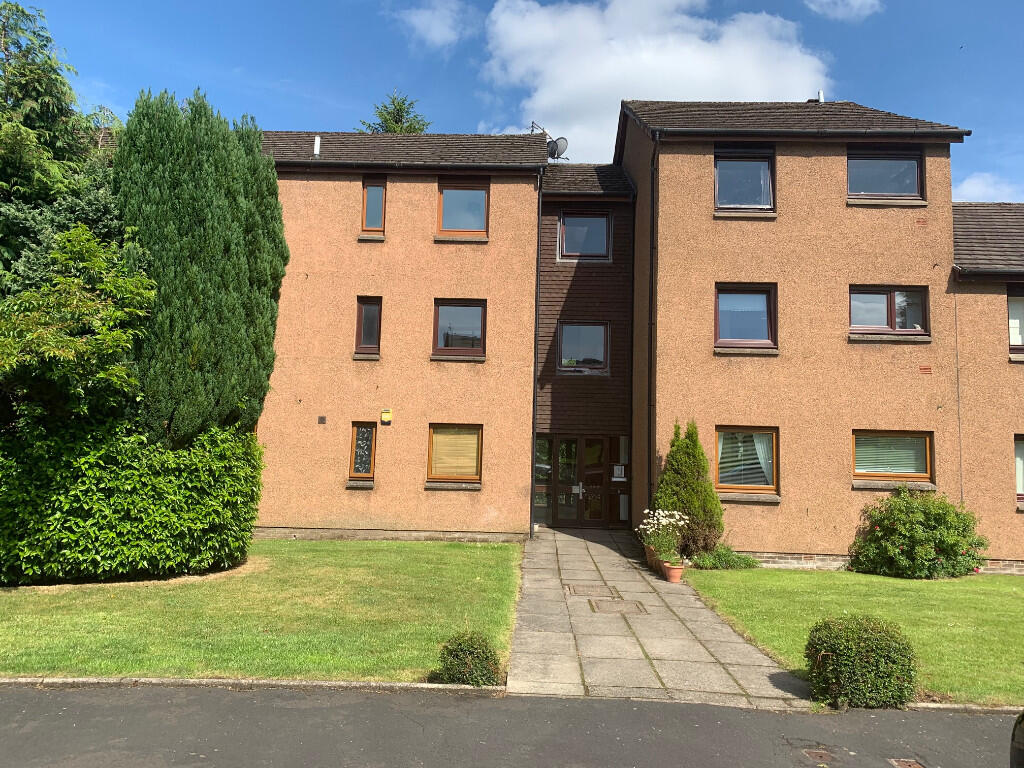 Flat Fortingall Place in Glasgow