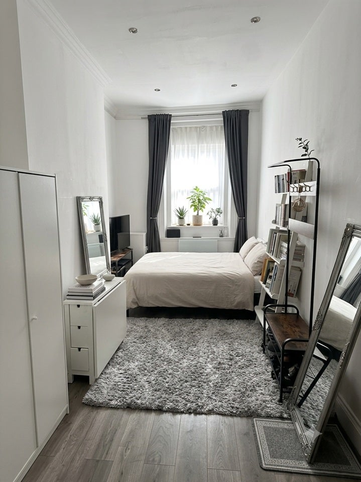Flat Kilburn High Road in Greater London