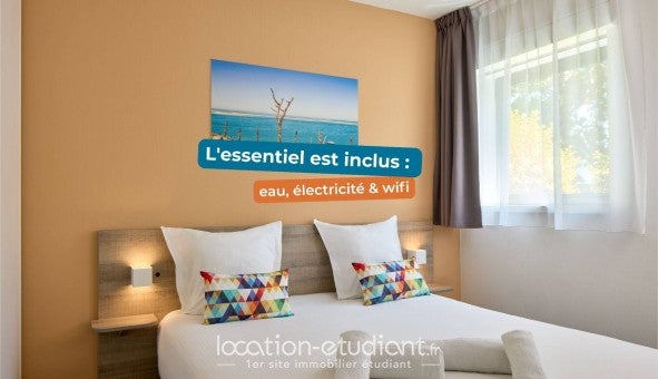 Room Avenue Neil Armstrong in Mérignac