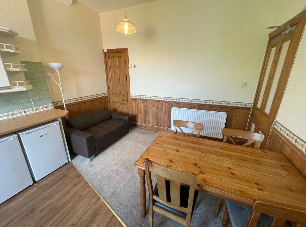 Flat Panmure Place in City of Edinburgh
