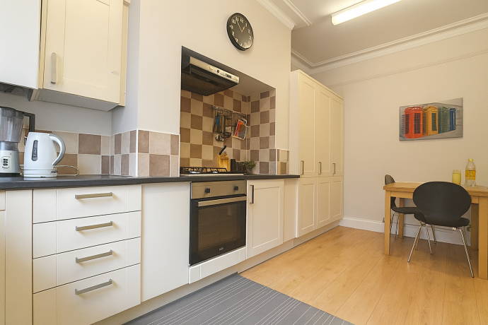 House Burchett Place in Leeds