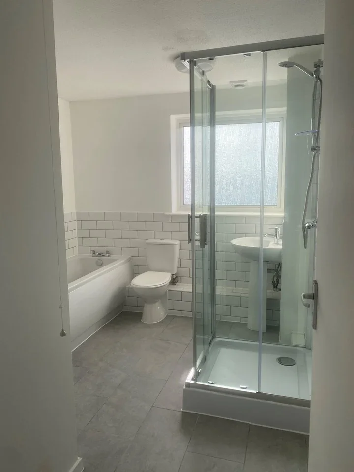 Flat Bingley Close in Tonbridge and Malling