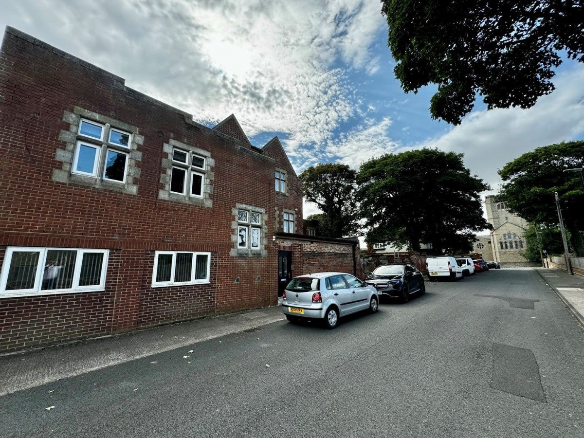 Flat Rock Lodge Road in Sunderland