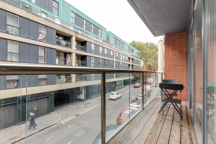 Flat Seward Street in Greater London