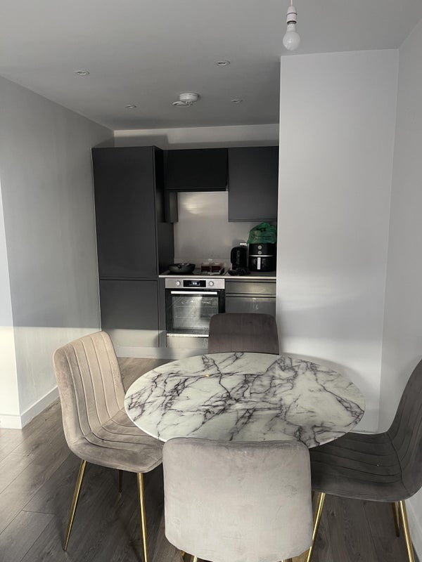 Flat Worrall Street in Salford