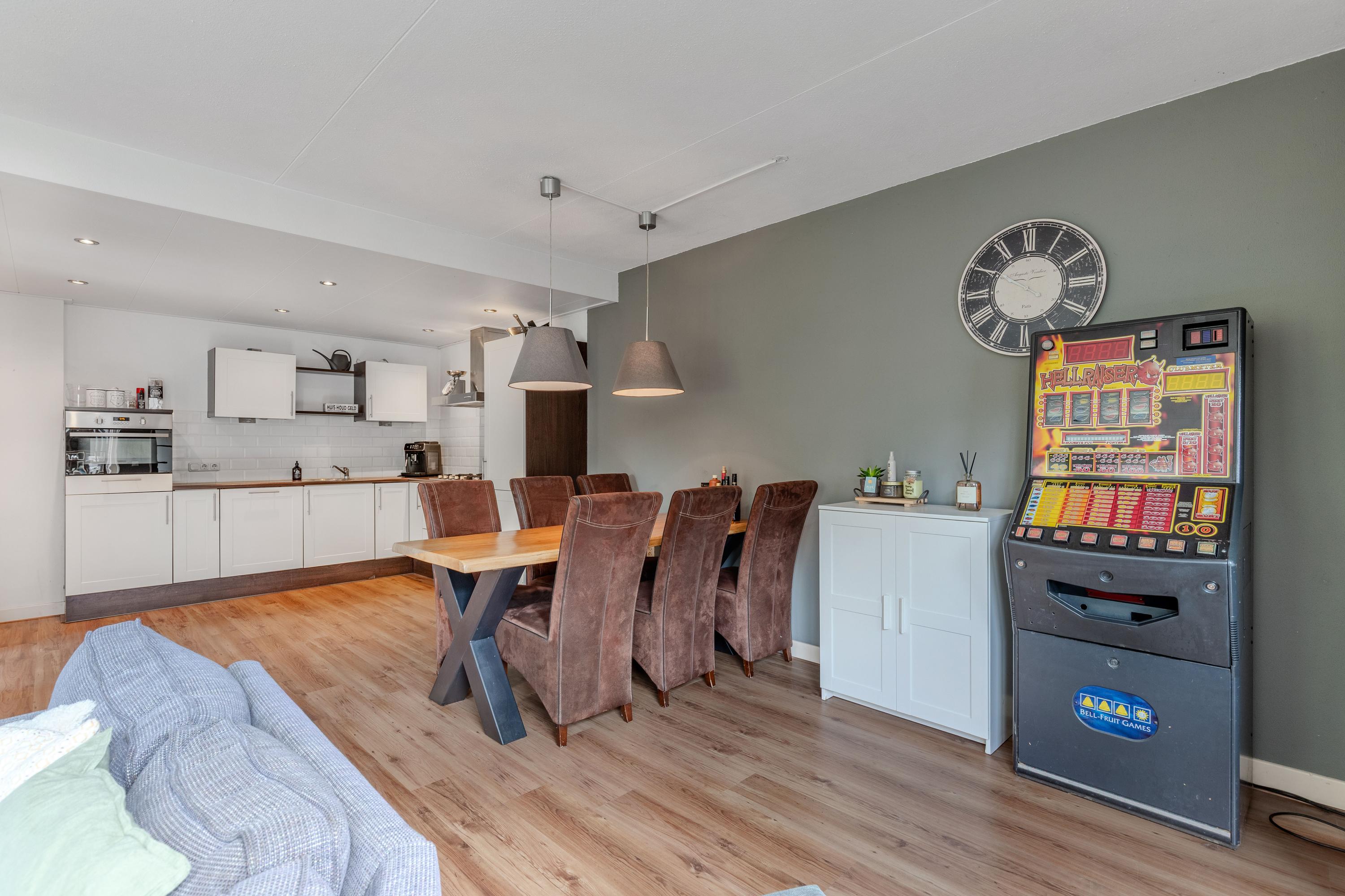 Tussenwoning te koop: Hazenpad 7, Wilhelminaoord
