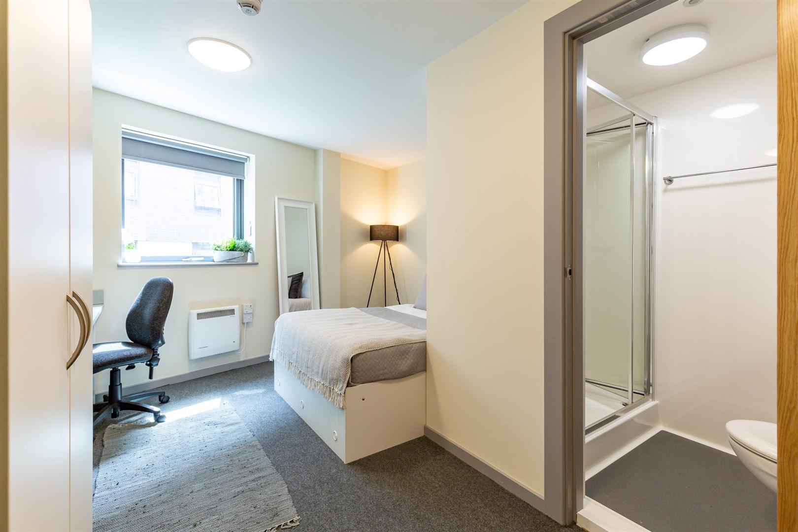 Room Portland Road in Newcastle upon Tyne