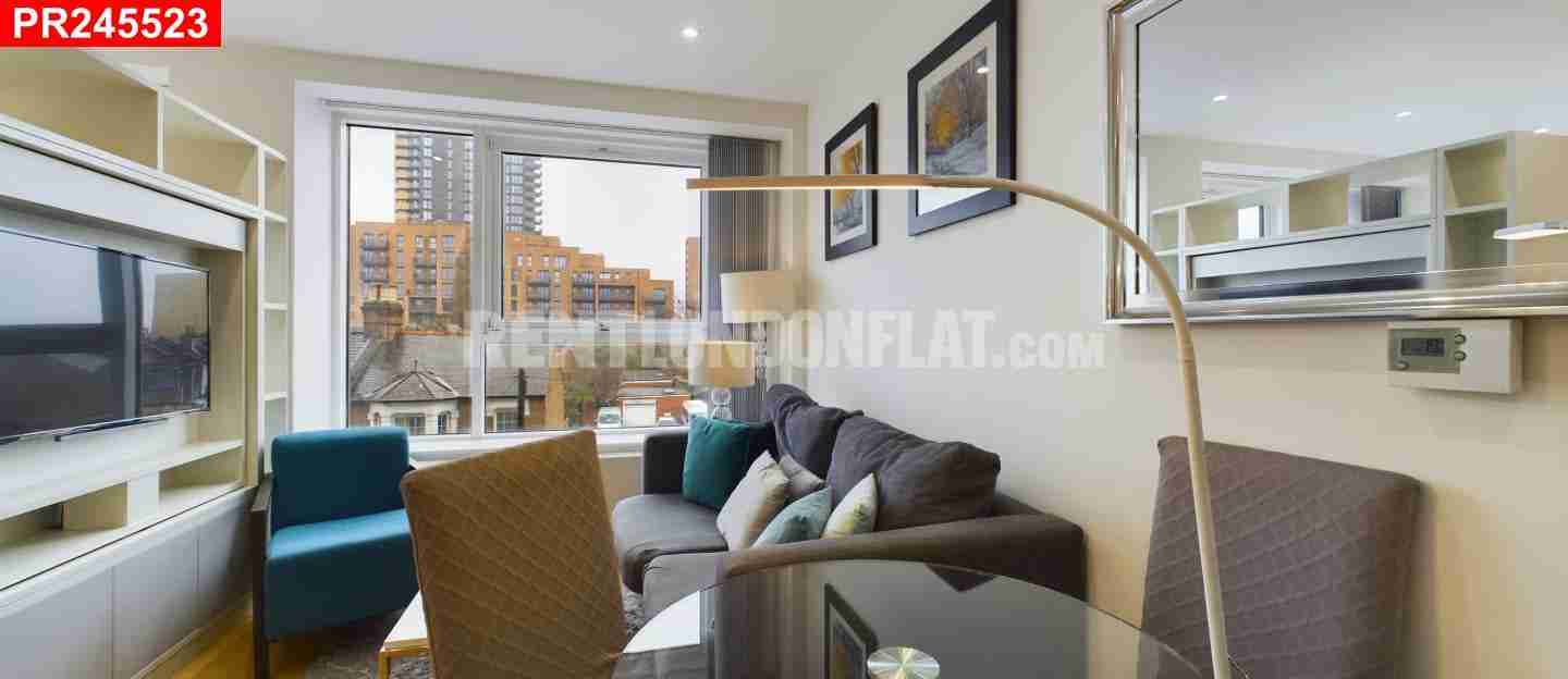 Flat Bath Road in Taplow