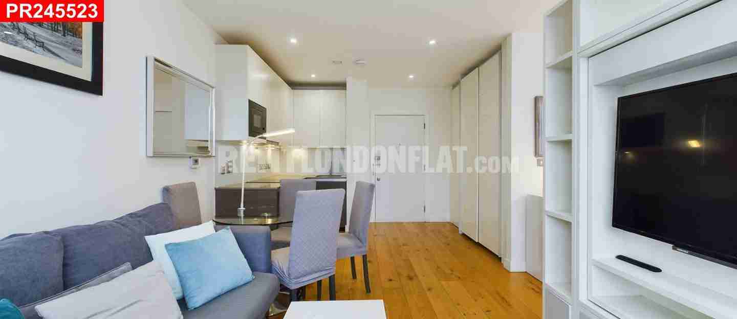 Flat Bath Road in Taplow