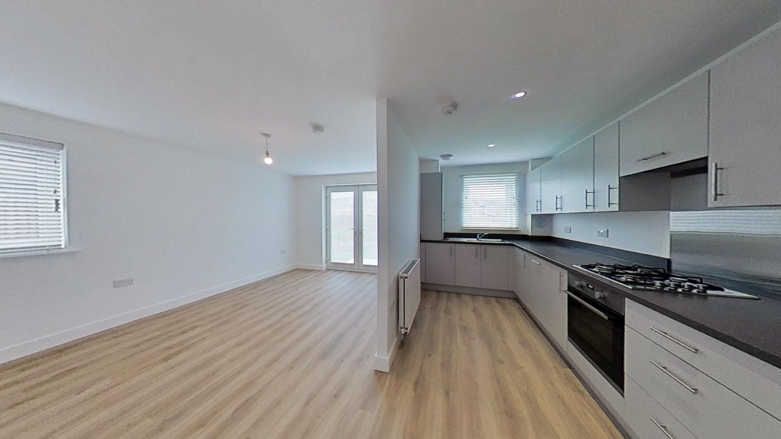 Flat Berry Place in Greater London