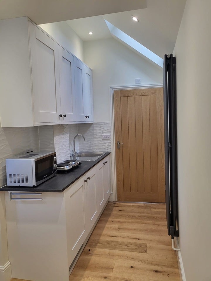 Room Dunstall Road in Barton-le-Clay