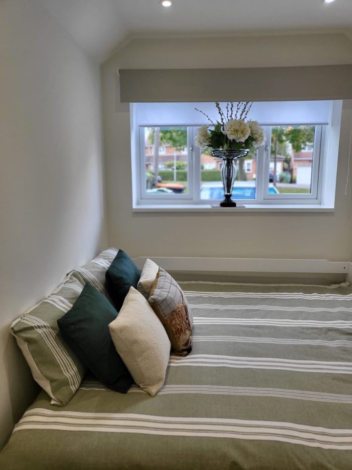 Room Dunstall Road in Barton-le-Clay