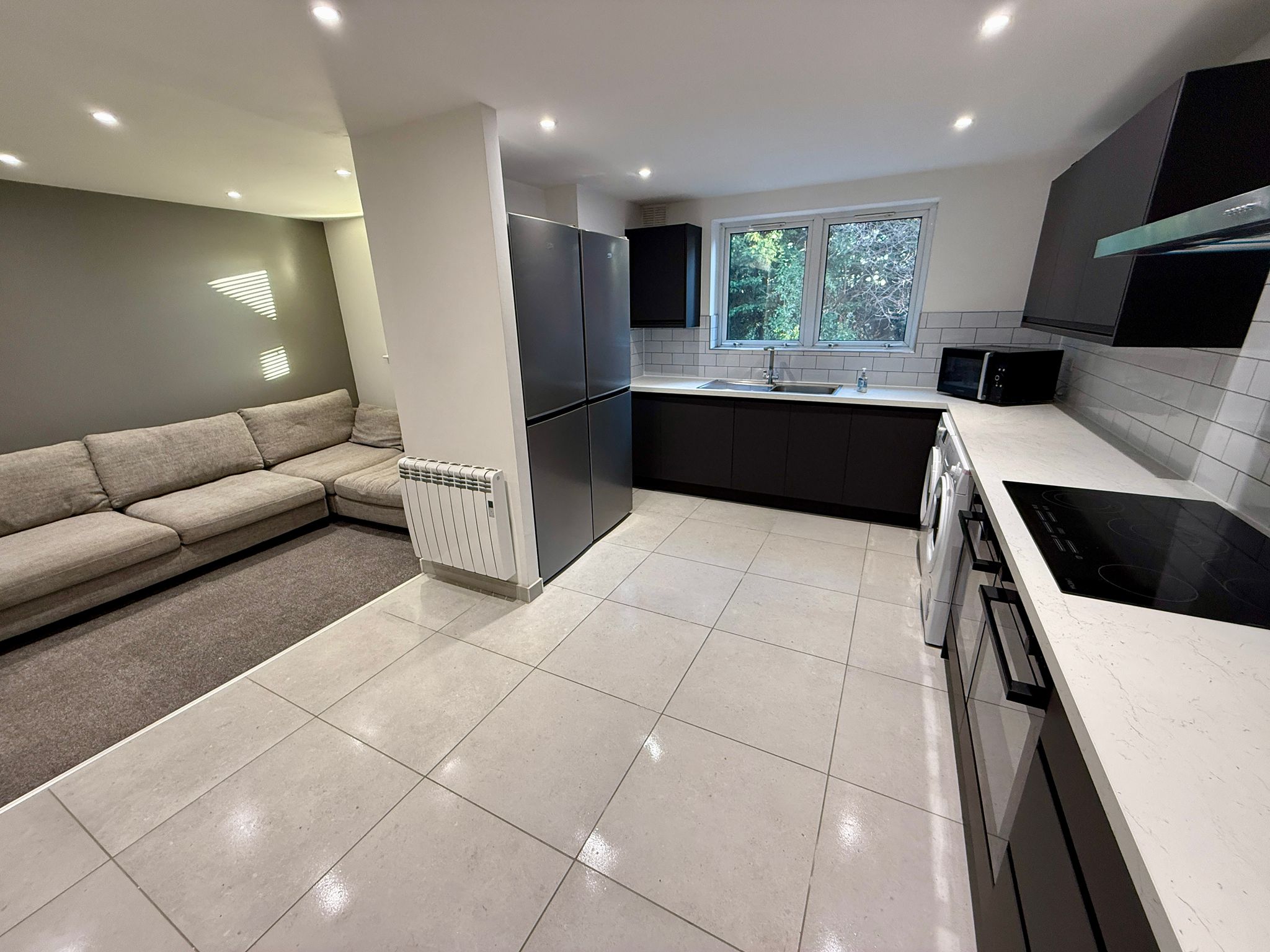 Flat Aston Court in Nottingham