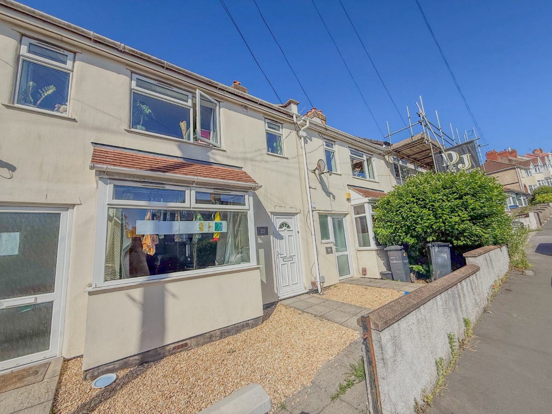 Flat Redcatch Road in Bristol
