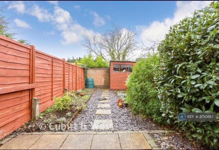 House Keats Avenue in Reigate and Banstead