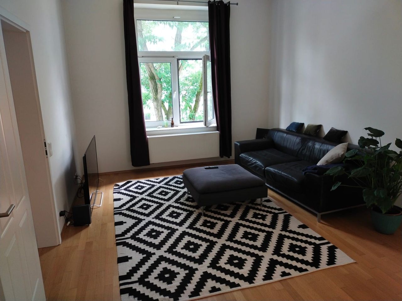 Wohnung Lorettostraße in Düsseldorf