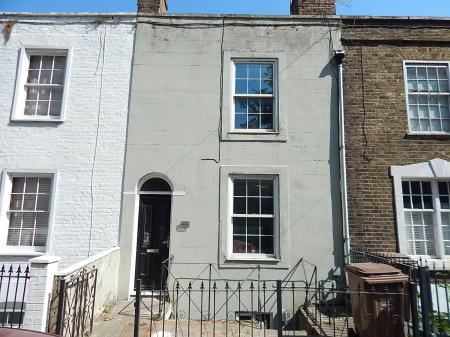 House Maidstone Road in Rochester