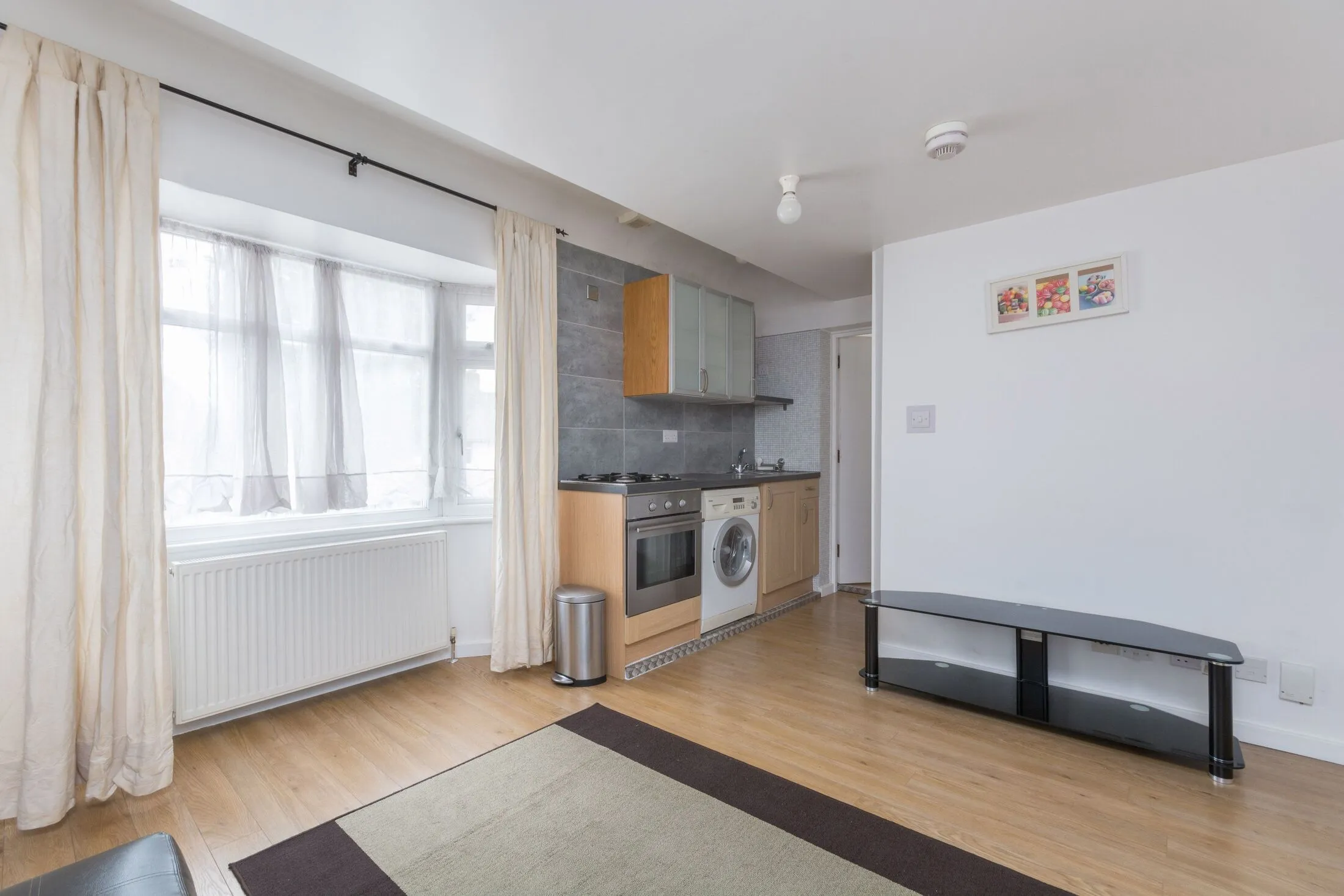 Flat Noel Road in Greater London
