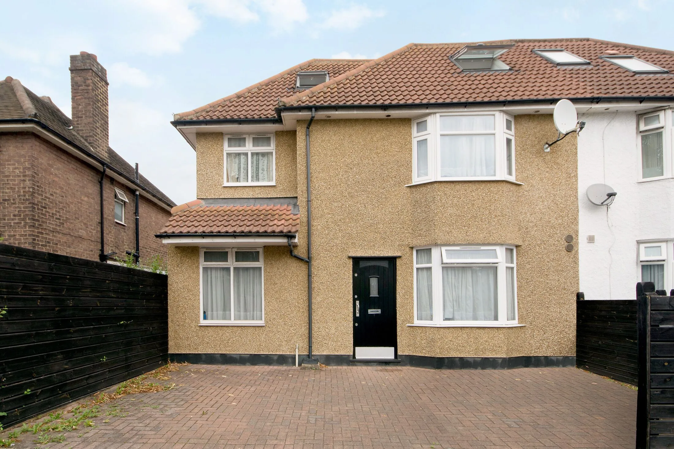 Flat Noel Road in Greater London