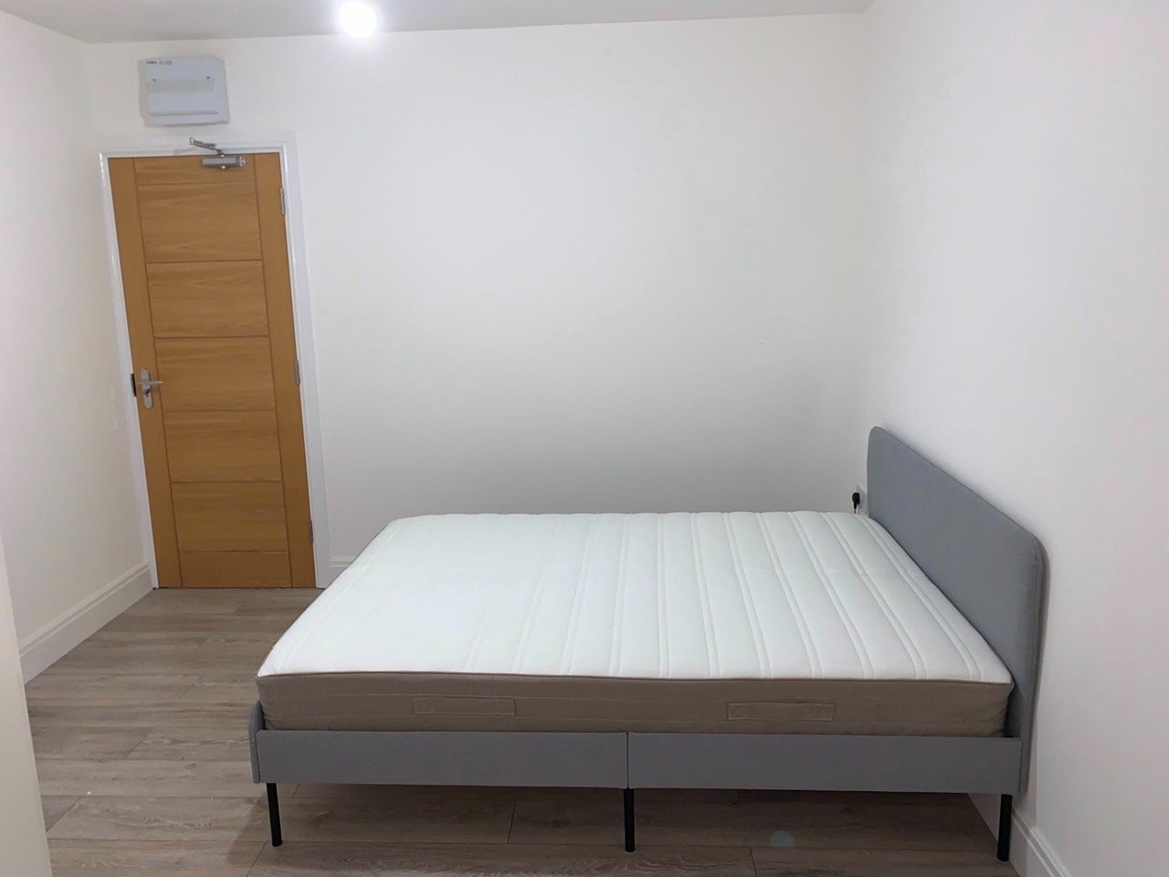 Room Goodmayes Lane in Greater London