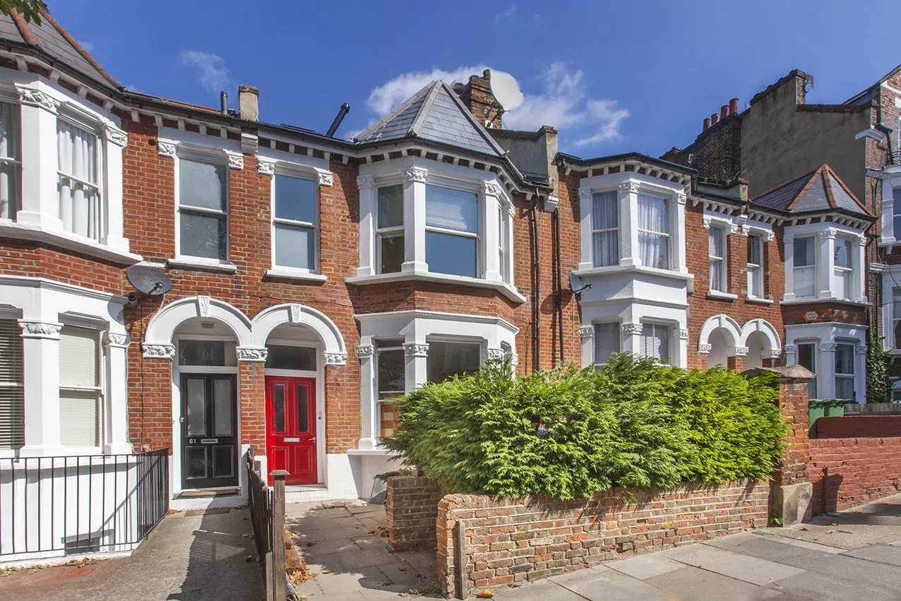 House Sherriff Road in Greater London