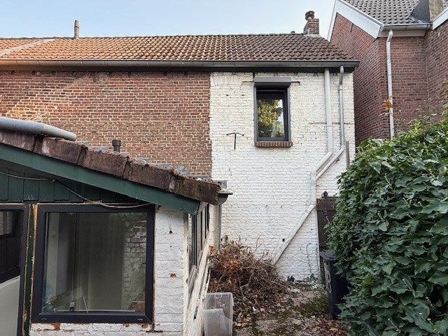 Twee-onder-één-kap te koop: Sint Barbarastraat 68, Heerlen