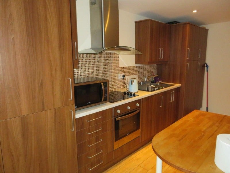 Flat Paston Lane in Peterborough