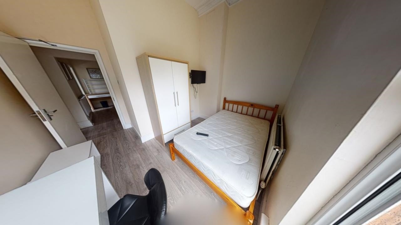 Flat Derby Road in Nottingham