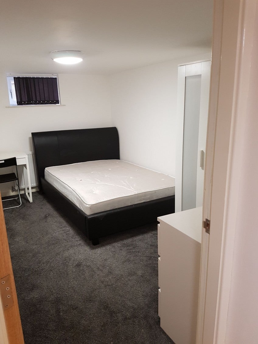 Flat Anson Road in Manchester