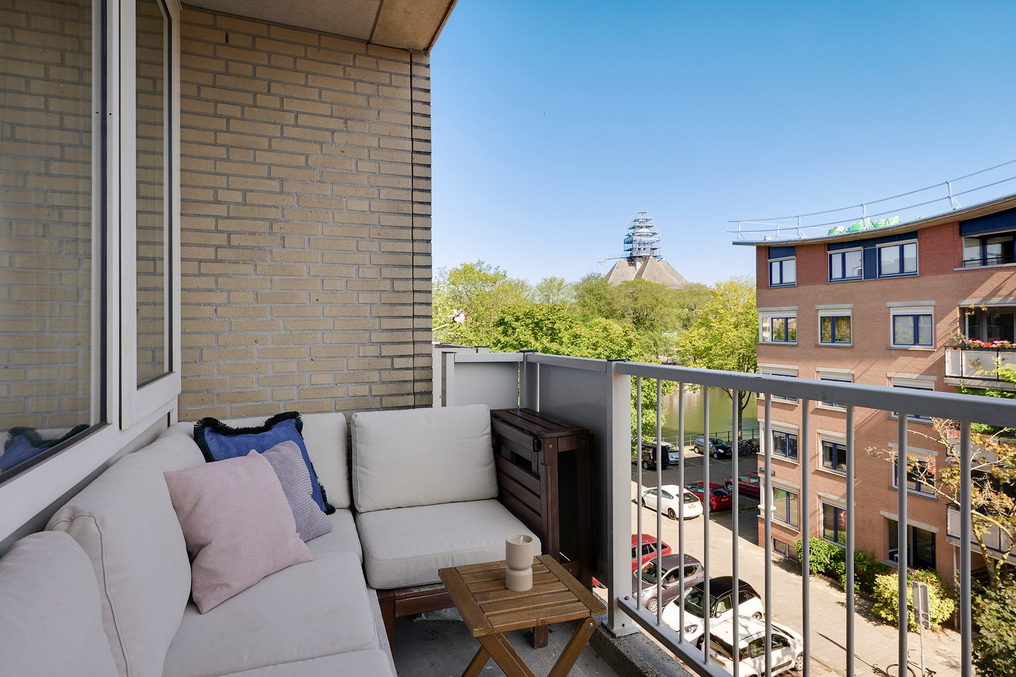 Appartement Buiten Kadijken 37 in Amsterdam