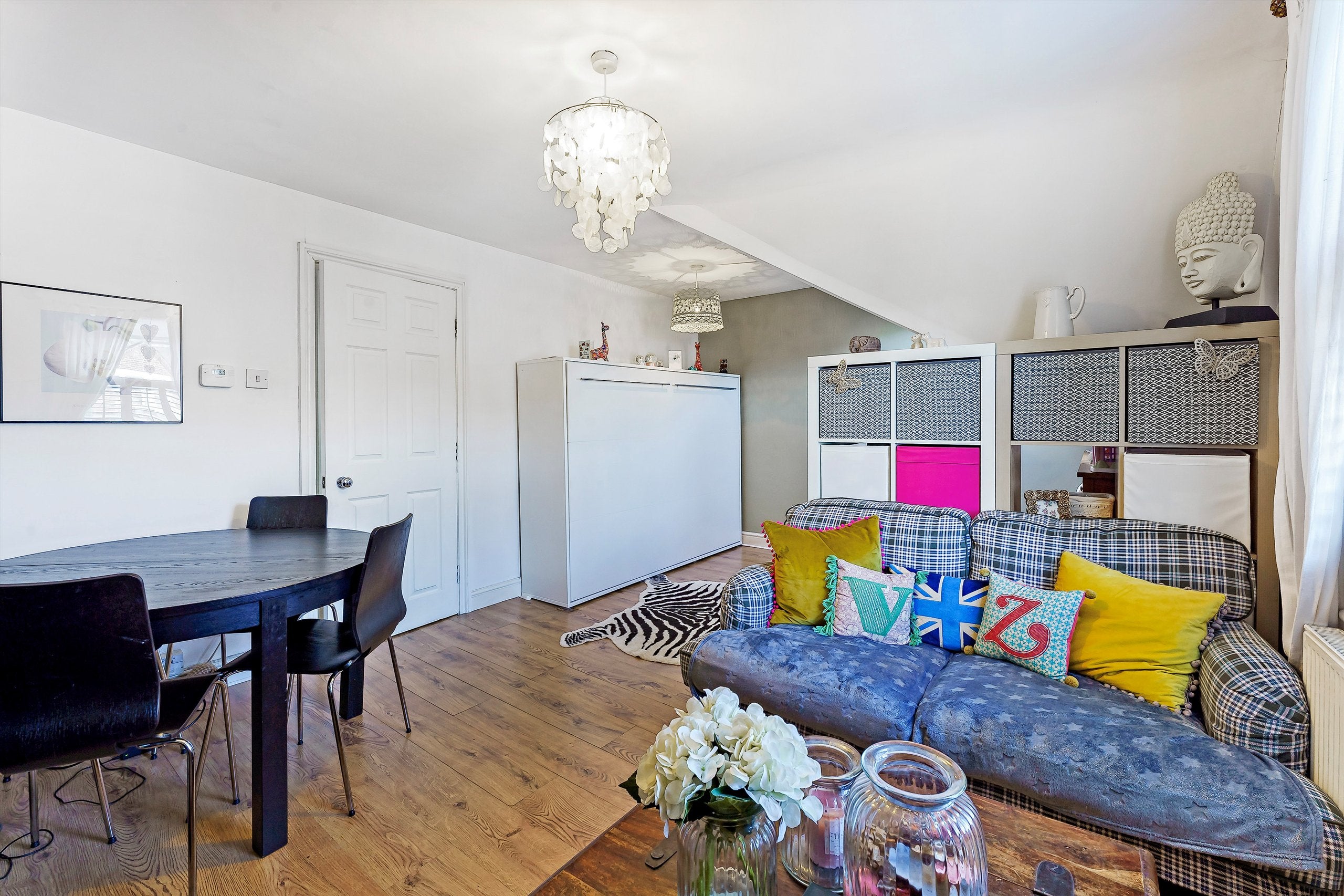 Flat Merton Road in Greater London