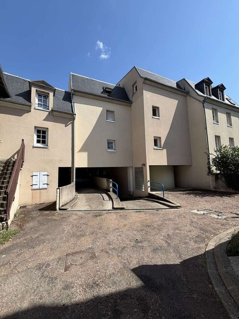 Flat Impasse Des Ursulines in Nevers