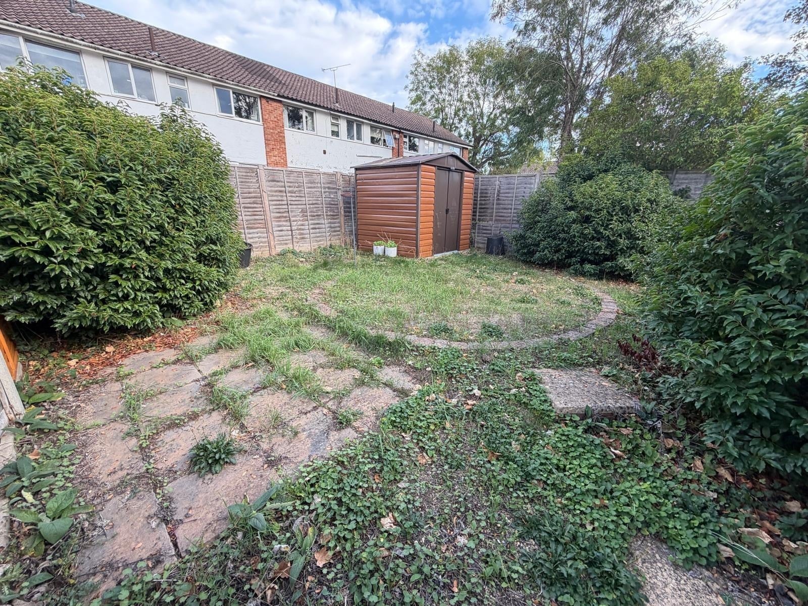 Flat Brampton Court in Maidenhead