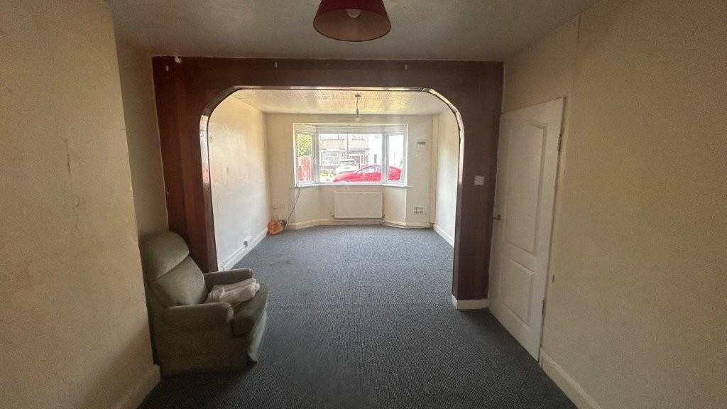 House Marnell Way in Greater London