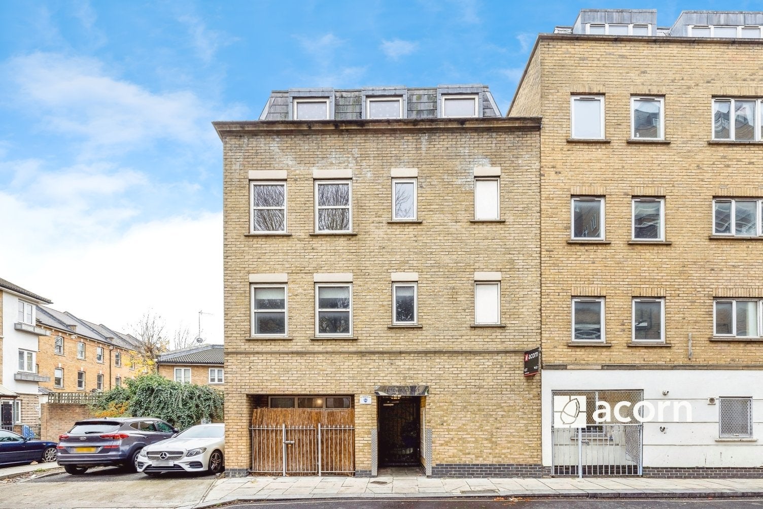 Flat Marcia Road in Greater London