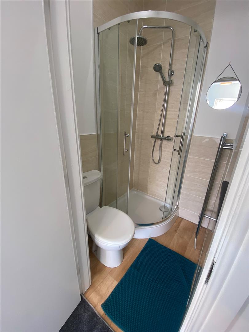Room Prestwich Street in Burnley