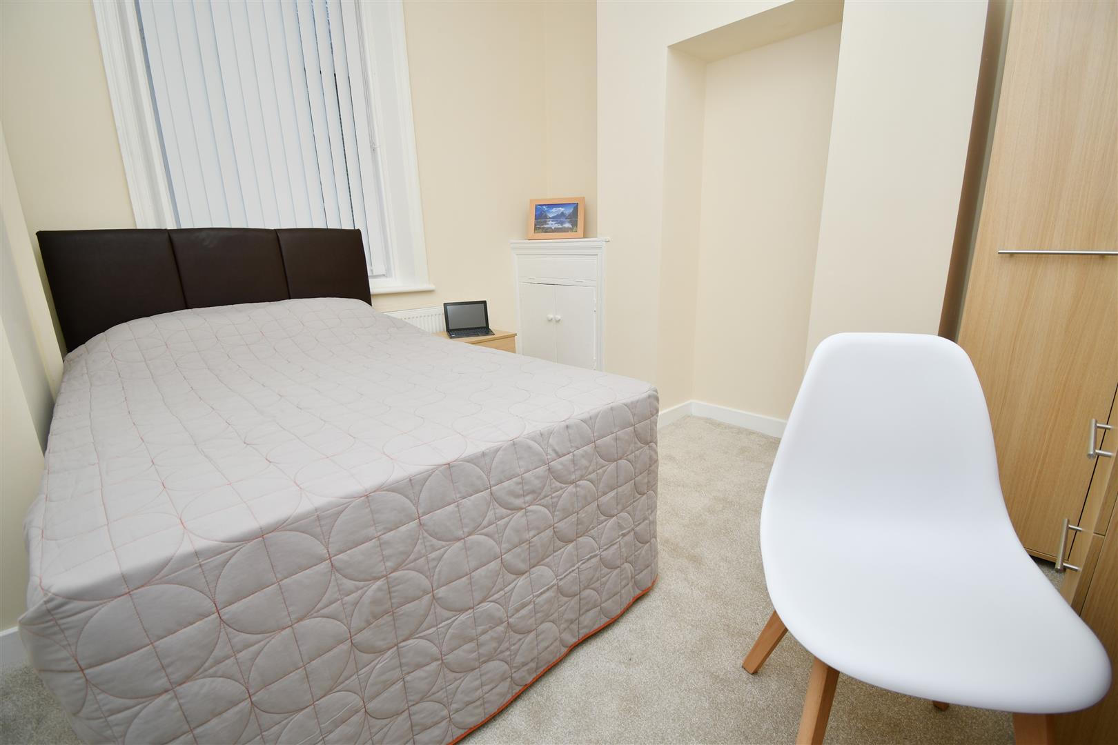 Room Prestwich Street in Burnley
